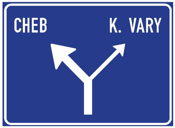 Návěst před úrovňovou křižovatkou